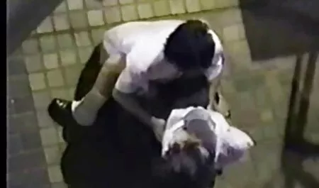 Gruppo di uomini figa asiatica giovani mamme porche Ozawa