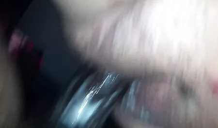 Le mamme yroie ragazze hanno un orgasmo per godere del sesso.