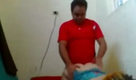 Full madri puttane length porno con una ragazza molto sexy