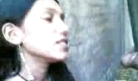 Ragazza video troie mamme con l'uomo