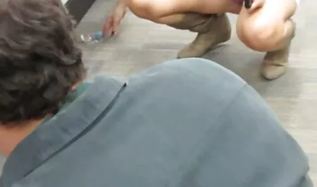 Ragazza con un nonne porche italiane corpo perfetto