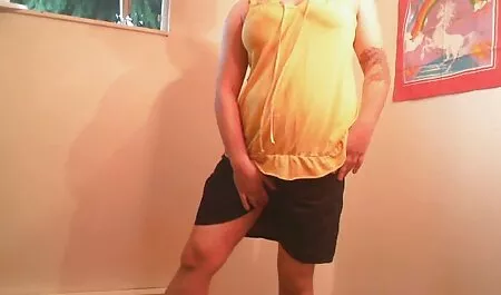 Rossa si masturba video mamme italiane porche davanti al suo fidanzato.
