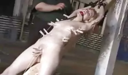 Uomini elegante figa mamme mature troie rosa per bionda preferita.