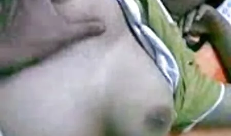 I due una bella mamme troie porno ragazza