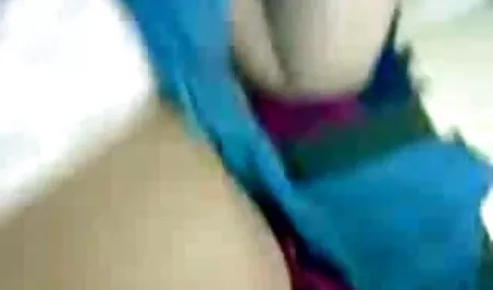Lei mamme porcone lavora come un giocattolo