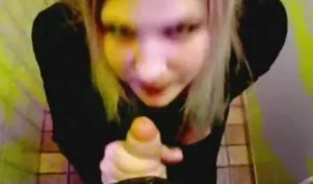 Si Olda mamme maiale video bella bionda nel culo