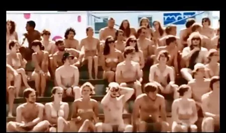 Grande danza mamme puttane italiane e andando solo