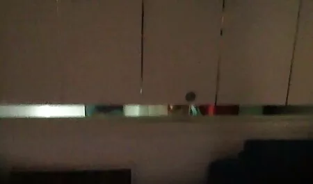 Bionda, alto, in un tour del suo fidanzato porno mamme zoccole in pubblico