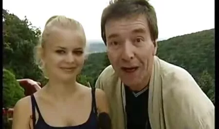 Moglie seduce un mamme giovani troie giovane uomo,
