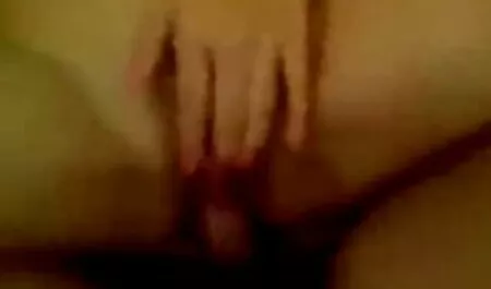 Collo del giovane cavallo mamme troie video gratis e riempirlo con